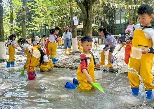 告别城市压抑,渴望春日治愈:构建数字化春游体验模型 IT技术