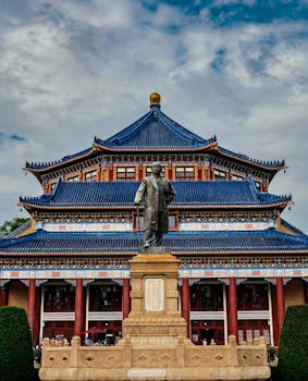 半两财经丨国家统计局：全国居民人均可支配收入43377元，比上年增长5.0%_0228151252 新闻