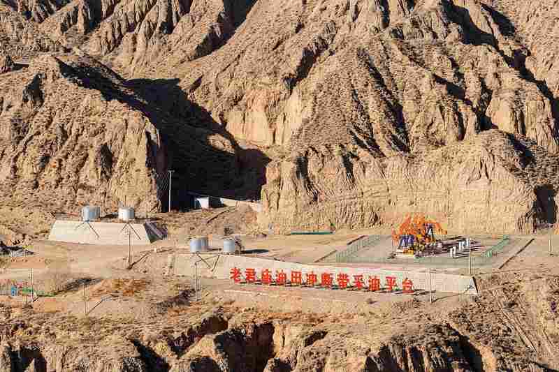 中国第一石油之都,为何沦为“鬼城” 新闻