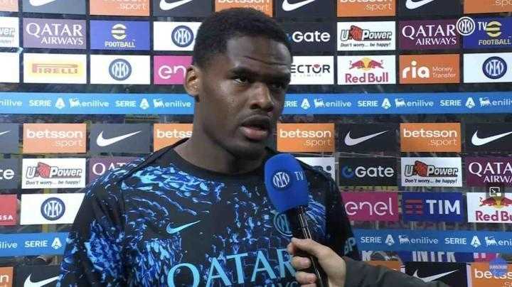  博尼：欧冠出局后必须有正确态度，无论首发替补都要全力以赴 新闻