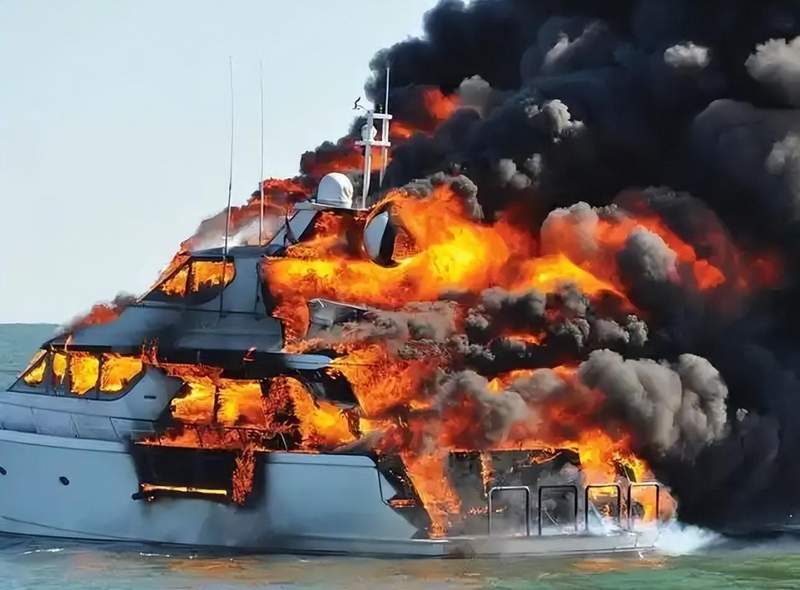  【技术深度】电磁弹射系统可靠性困局：福特号暴露的航母工程密码 新闻