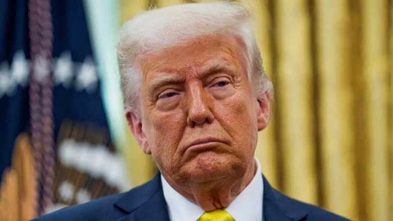  霍尔木兹困局下的航运决策逻辑：马士基暂缓复航的多维分析 新闻