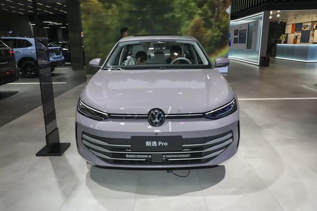  轿车市场3月战报：星愿登顶背后的技术迭代与消费迁移 汽车科技