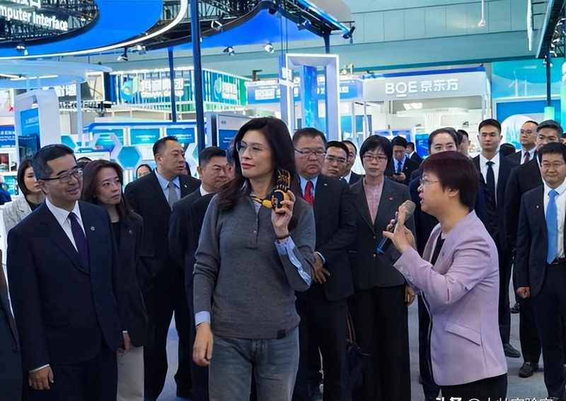  【深度解析】台湾民意转向：数据背后折射的政策博弈与民生抉择 新闻