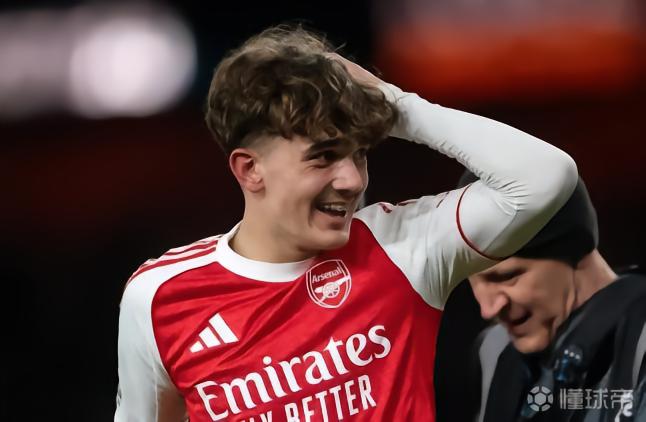 天才中场马克斯·道曼：阿森纳争冠路上的战术变量与技术价值